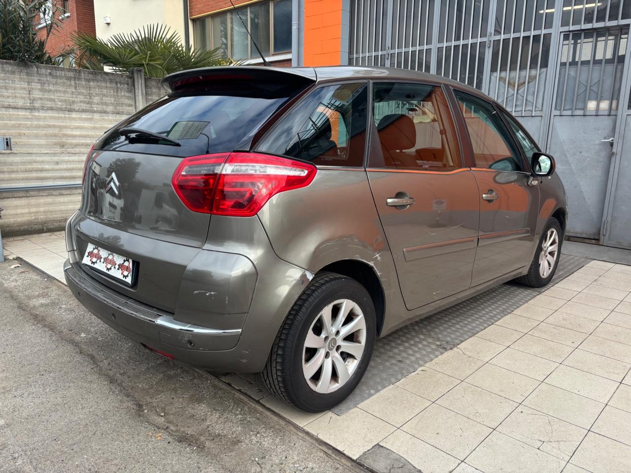 Citroen C4 Picasso 1.6 HDi 110 FAP CMP6 airdream Perfect