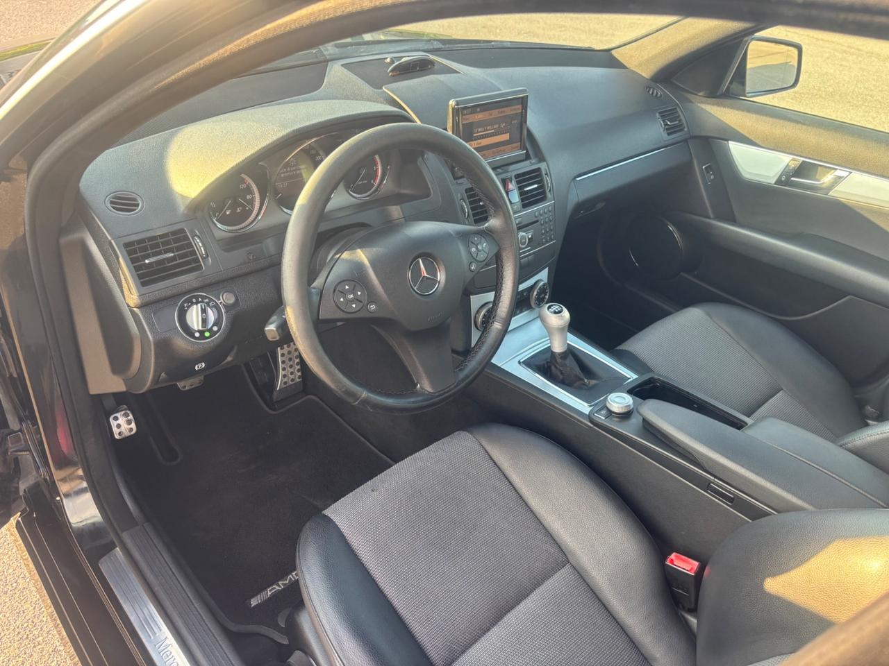 Mercedes-benz C 220 CDI Avantgarde AMG