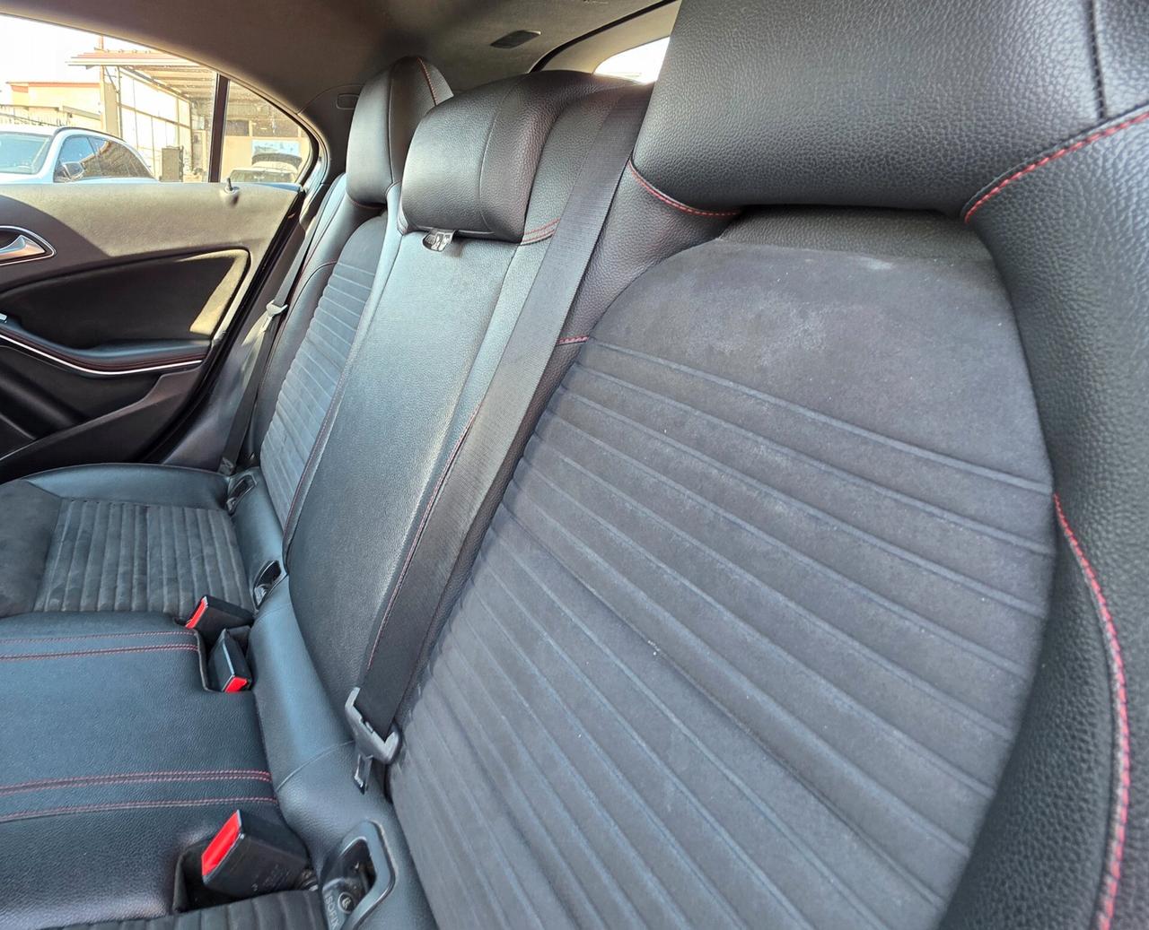 Mercedes-benz A 200 CDI Automatic Night Edition