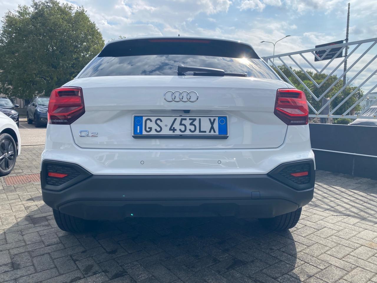 Audi Q2 35 TFSI S tronic Business