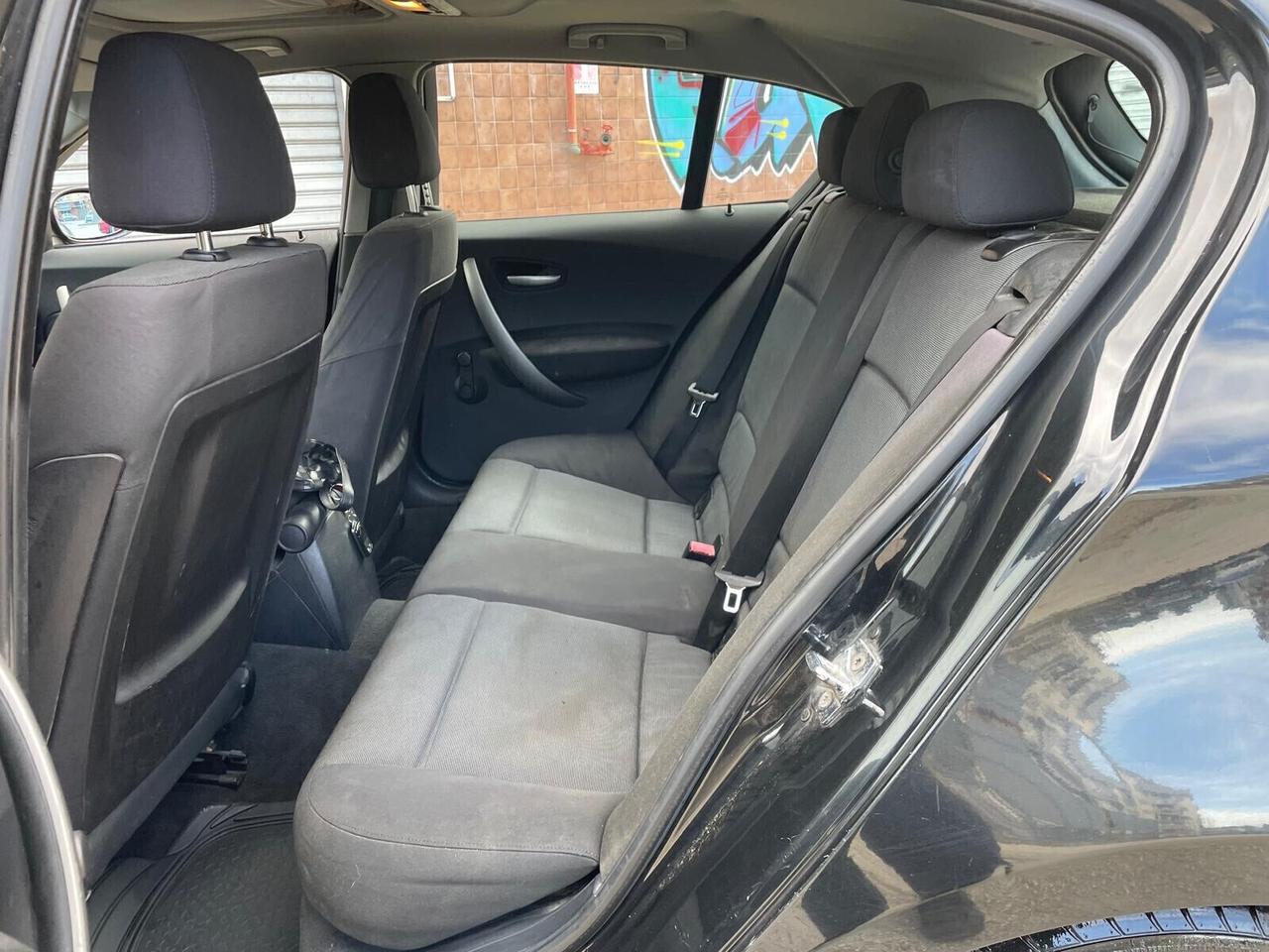 Bmw 118d 5 porte SuperFull perfett