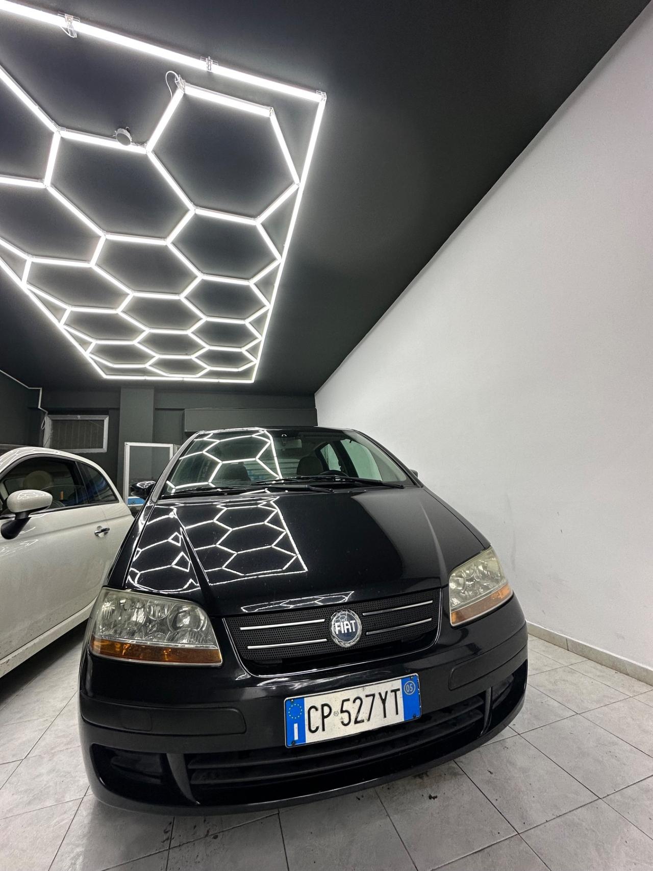 Fiat Idea 1.3 Multijet 16V Dynamic