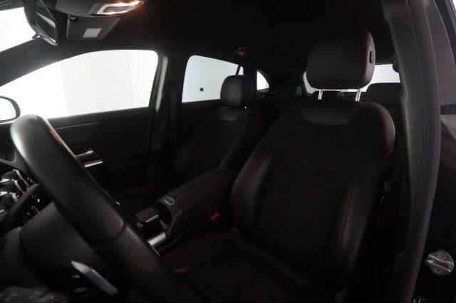 MERCEDES-BENZ CLA sse GLA GLA 180 d Automatic Premium