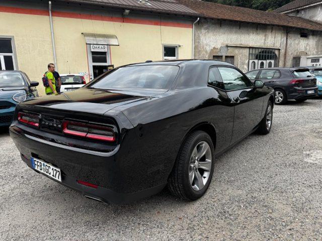 DODGE Challenger COUPE'