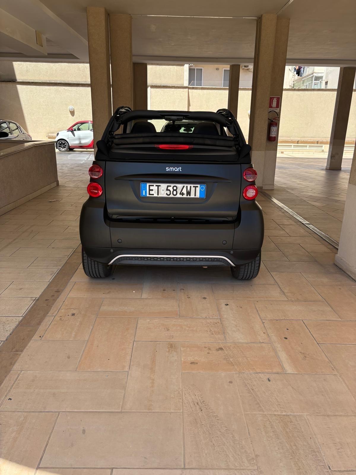 Smart ForTwo 1000 52 kW MHD cabrio pulse