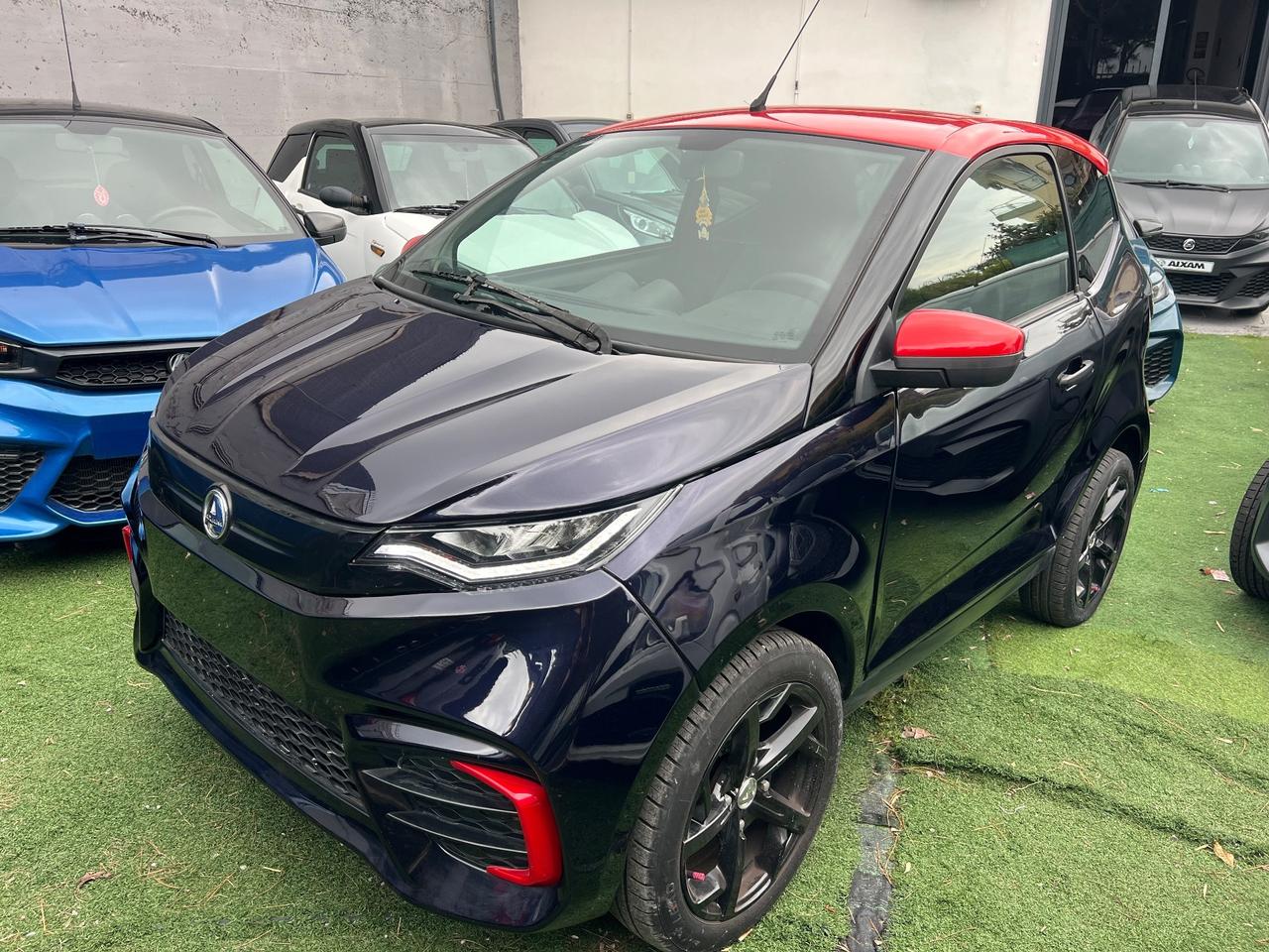 Aixam city Ambition black 2024 13000 km full