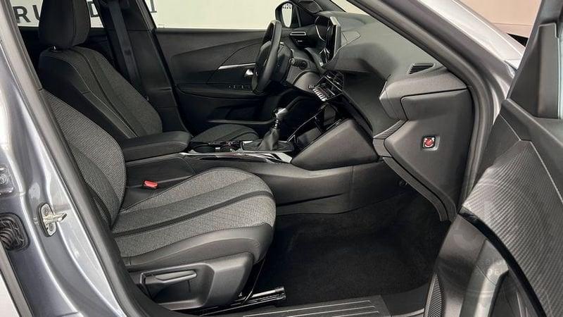 Peugeot 2008 2008 PureTech 100 S&S Allure RETROC. KEYLESS RETROC.
