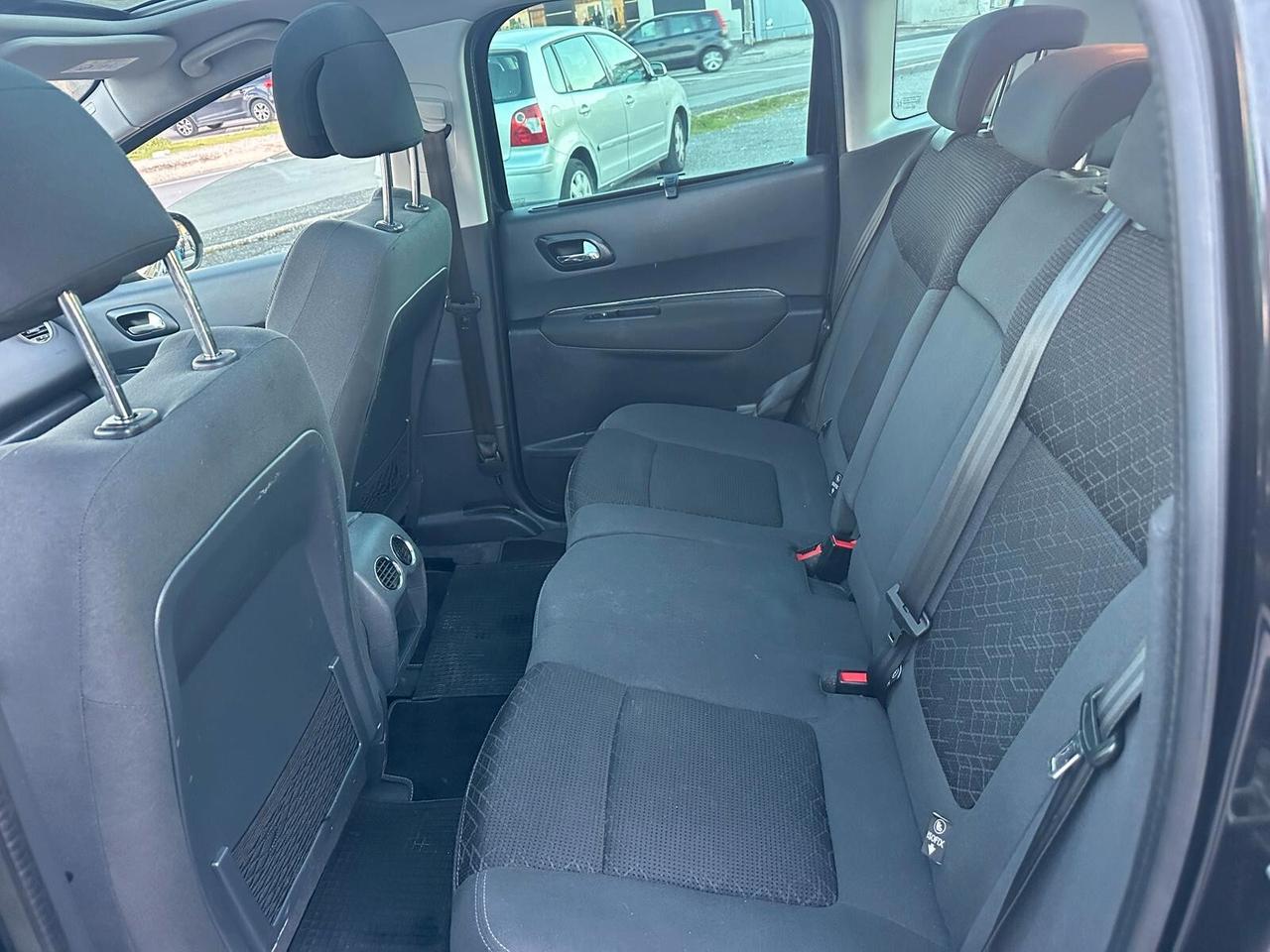 PEUGEOT 3008 1.6HDI 115CV BUSINESS EURO5B