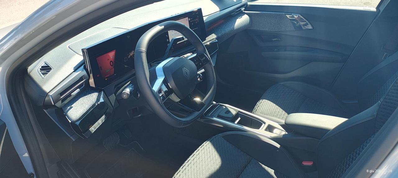 Renault Clio 1.8 full hybrid E-Tech Techno Auto