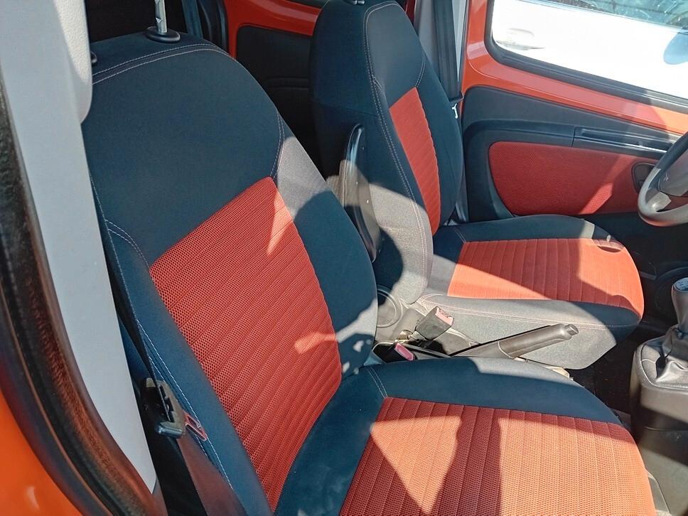 Fiat Qubo 1.3 MJT 75 CV Trekking