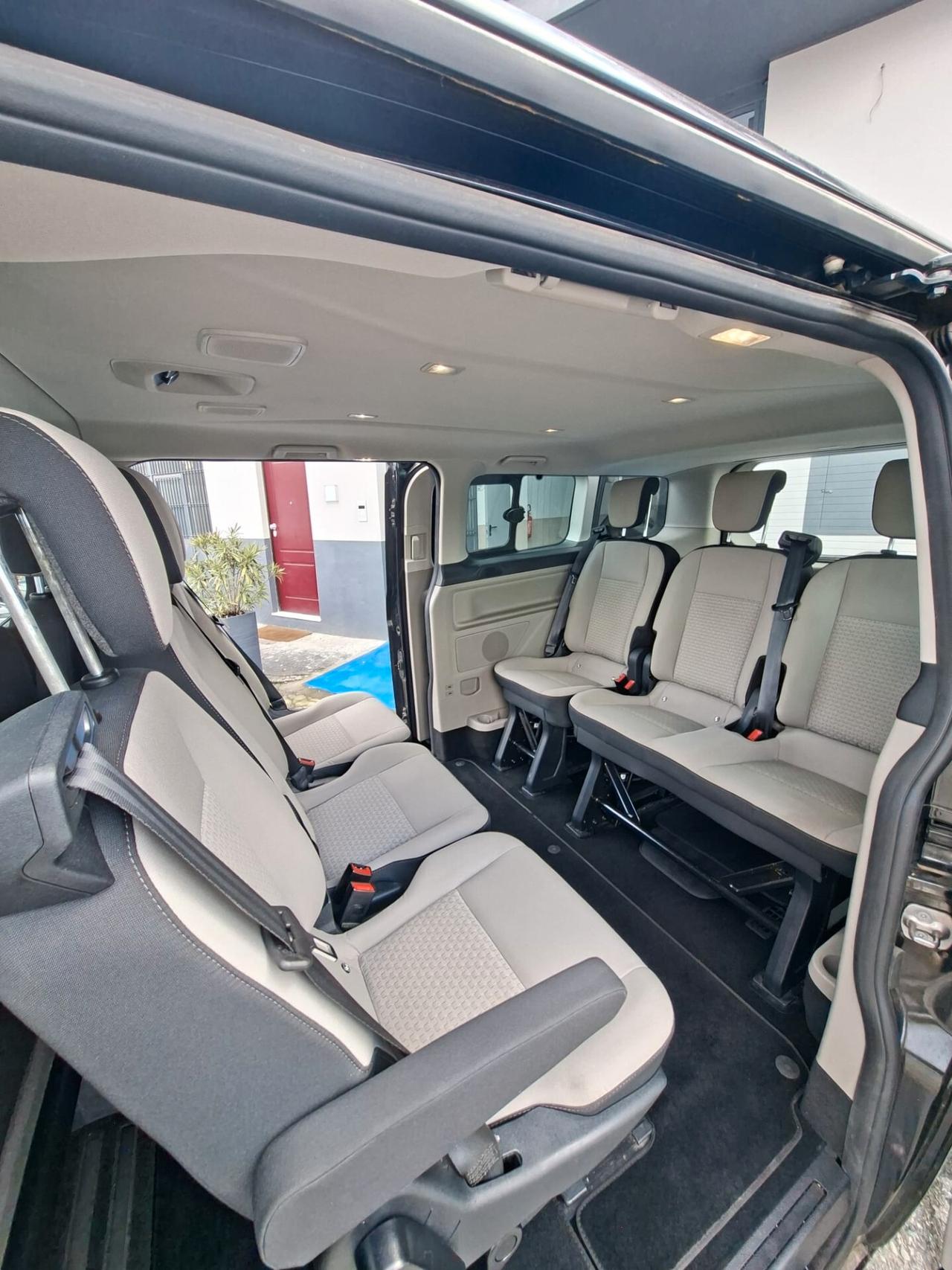 Ford Tourneo Custom 320 2.0 EcoBlue 150CV PC Titanium 77kw - 105cv 9 posti