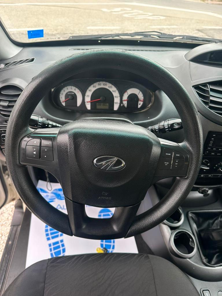 Mahindra Quanto 2.2 C8 4wd 5p.ti N1