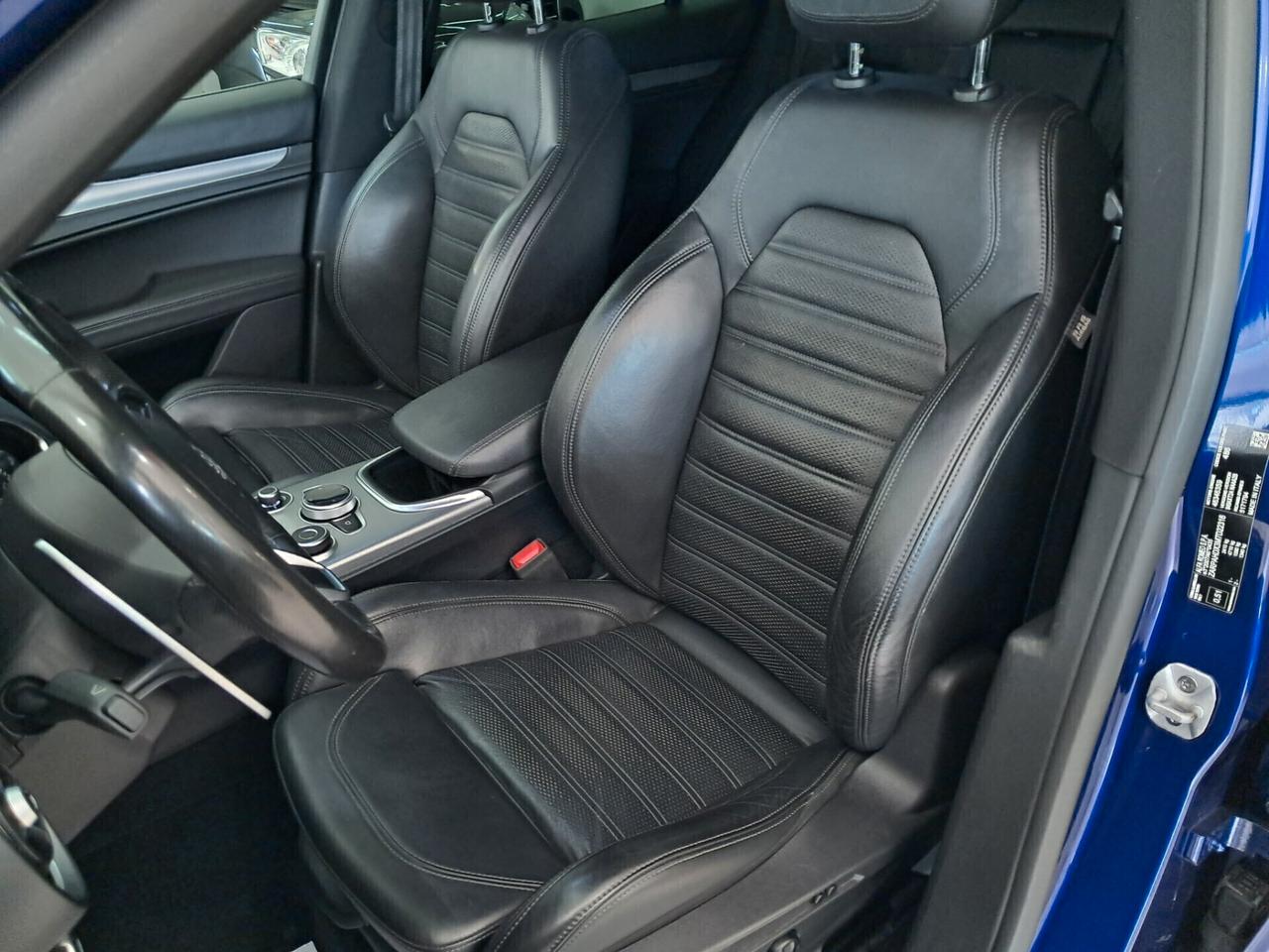 Alfa Romeo Stelvio 2.2 Turbodiesel 210 CV AT8 Q4 Veloce