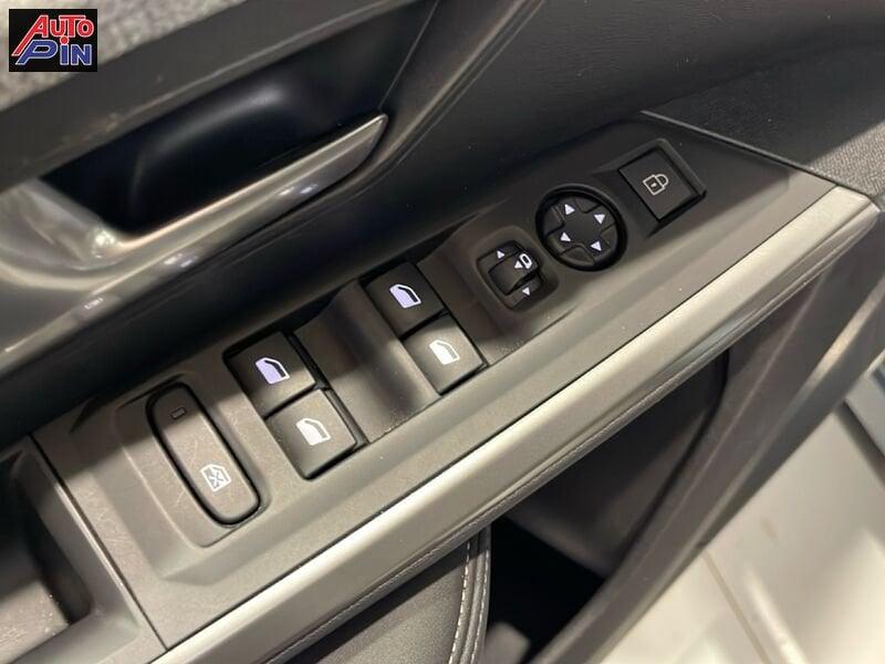 Peugeot 3008 Hybrid 145 Allure e-DCS 6