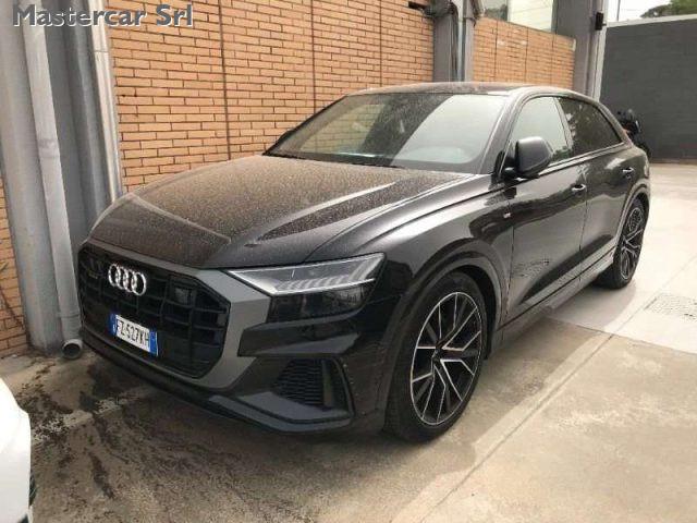 AUDI Q8 55 3.0 tfsi mhev Sport quattro tiptronic FZ527KH