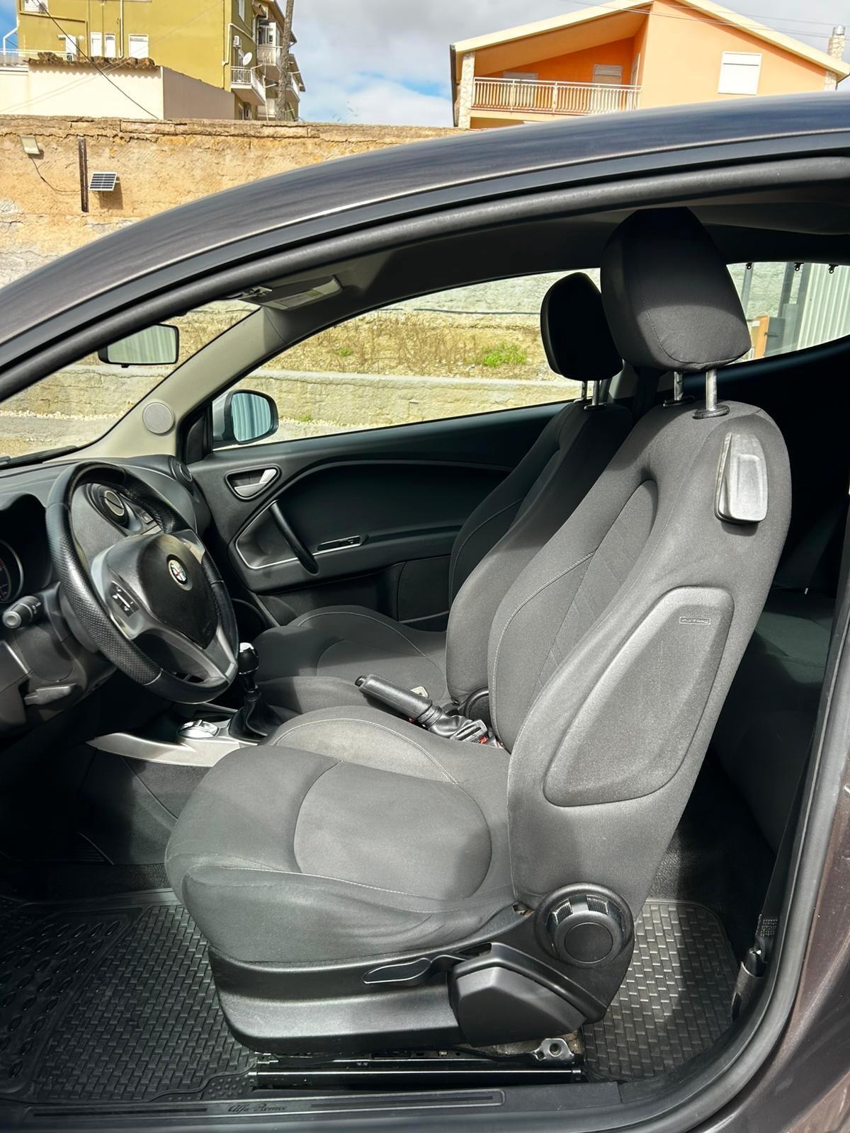 Alfa Romeo MiTo 1.3 JTDm 85 CV S&S Racer