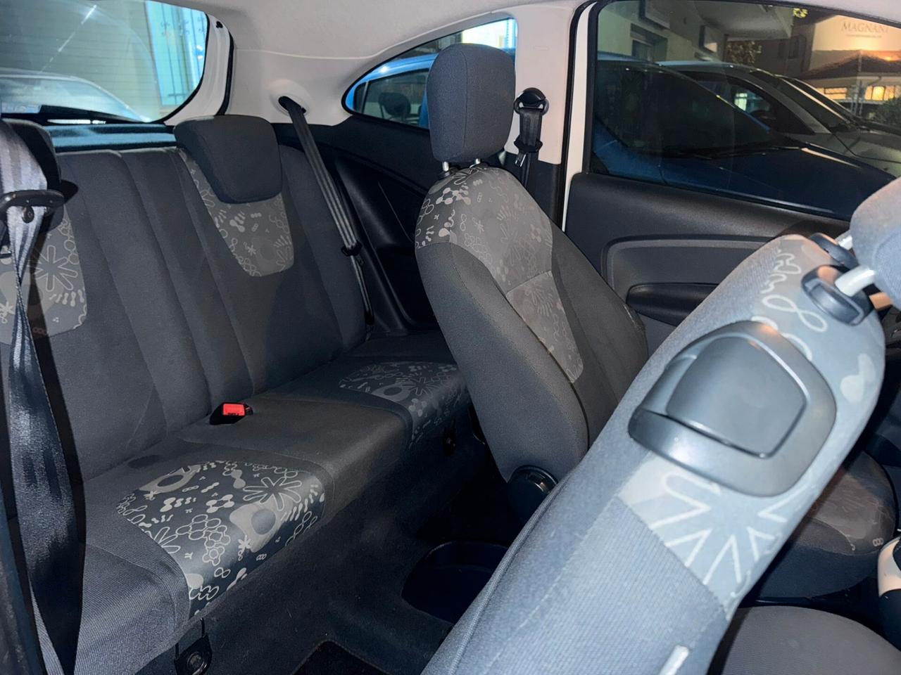 Ford Ka 1.2 8V 69CV Titanium