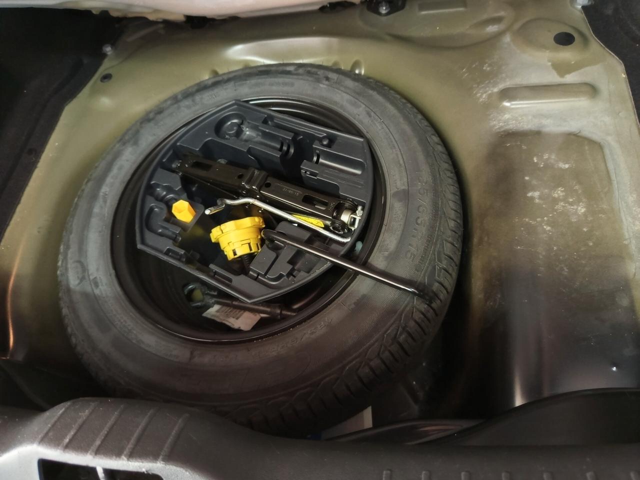 Citroen C4 Cactus, 130 Mila chilometri ok neopatentati