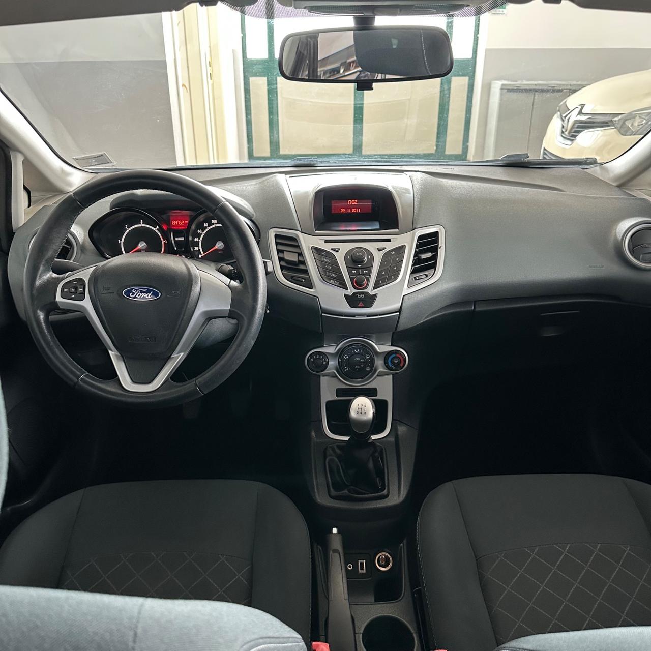 Ford Fiesta 1.4 TDCi 5p. Titanium