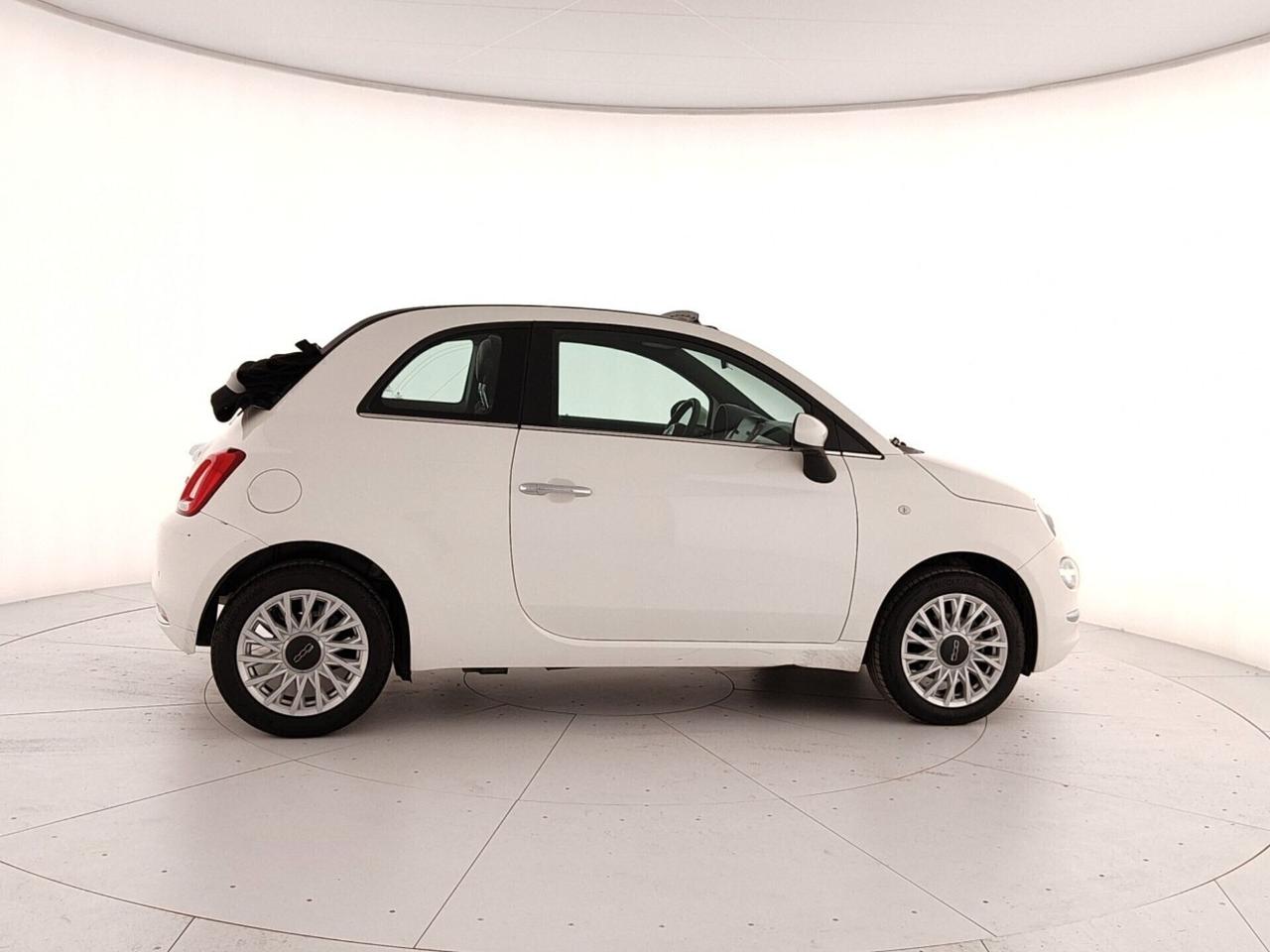 Fiat 500 C 1.0 Hybrid Dolcevita