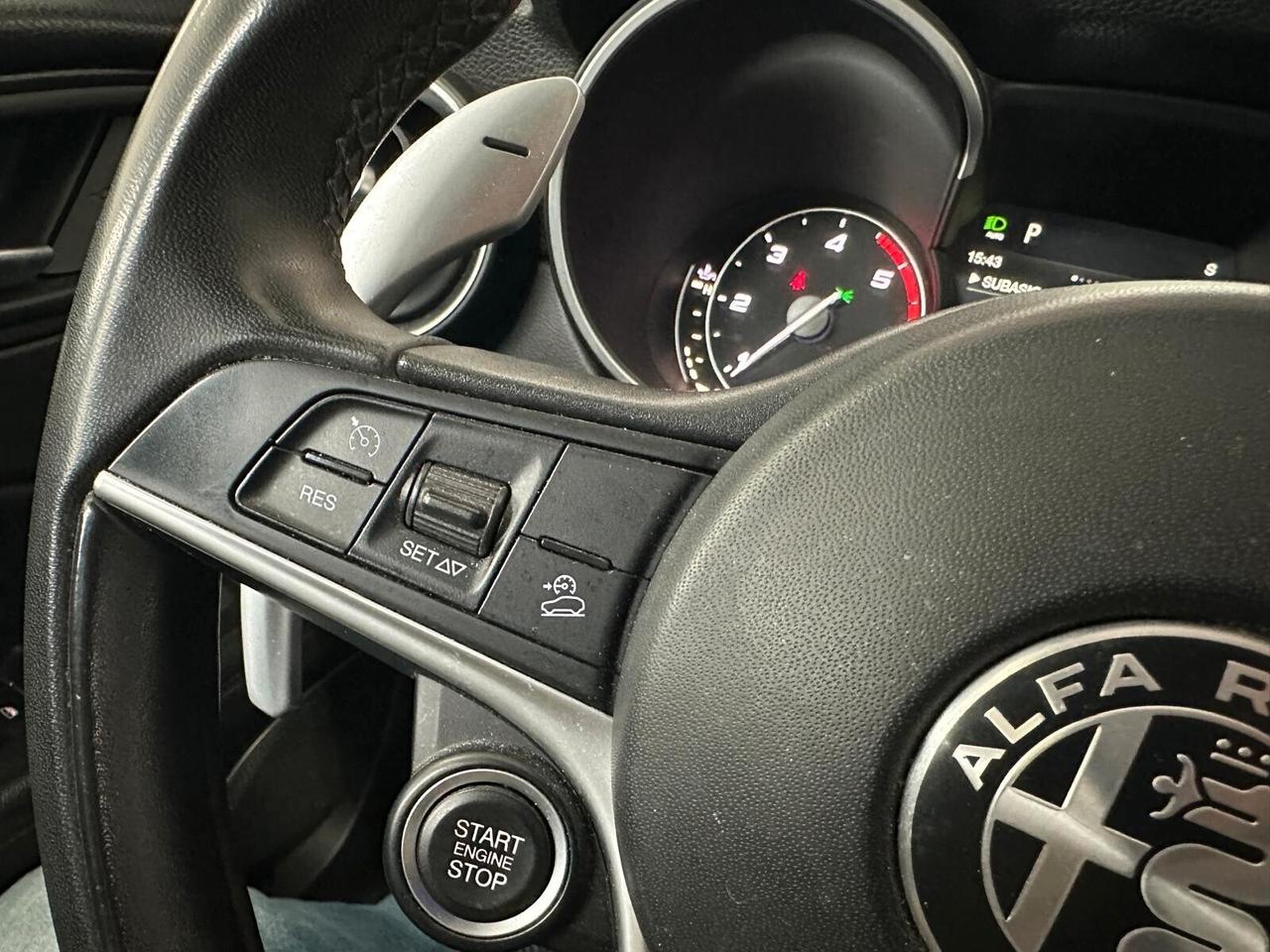 Alfa Romeo Stelvio 2.2 Turbodiesel 180 CV AT8 RWD Super