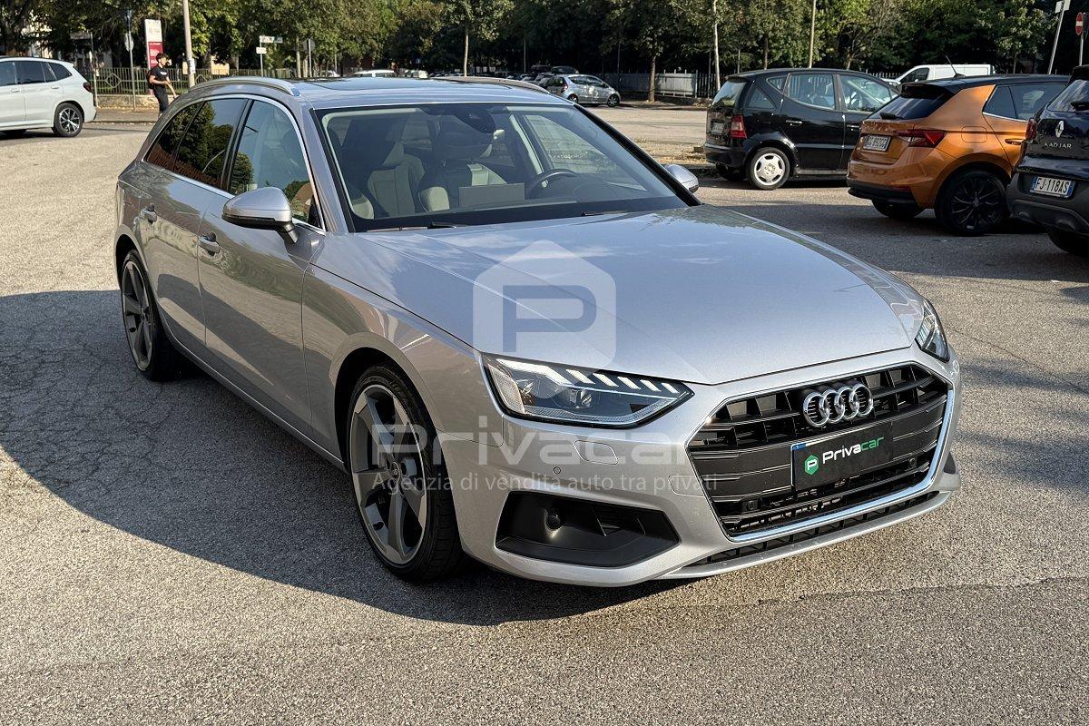 AUDI A4 Avant 40 TDI S tronic