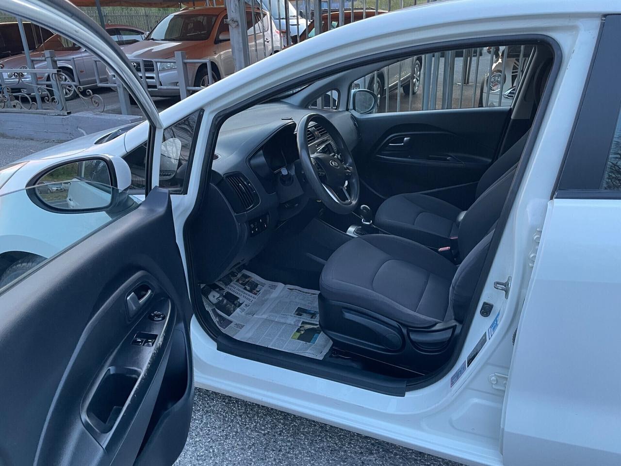 Kia Rio 1.1 CRDi 5p. Cool