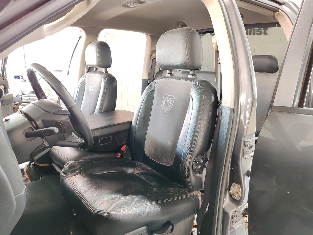 Dodge RAM 1500 Laramie