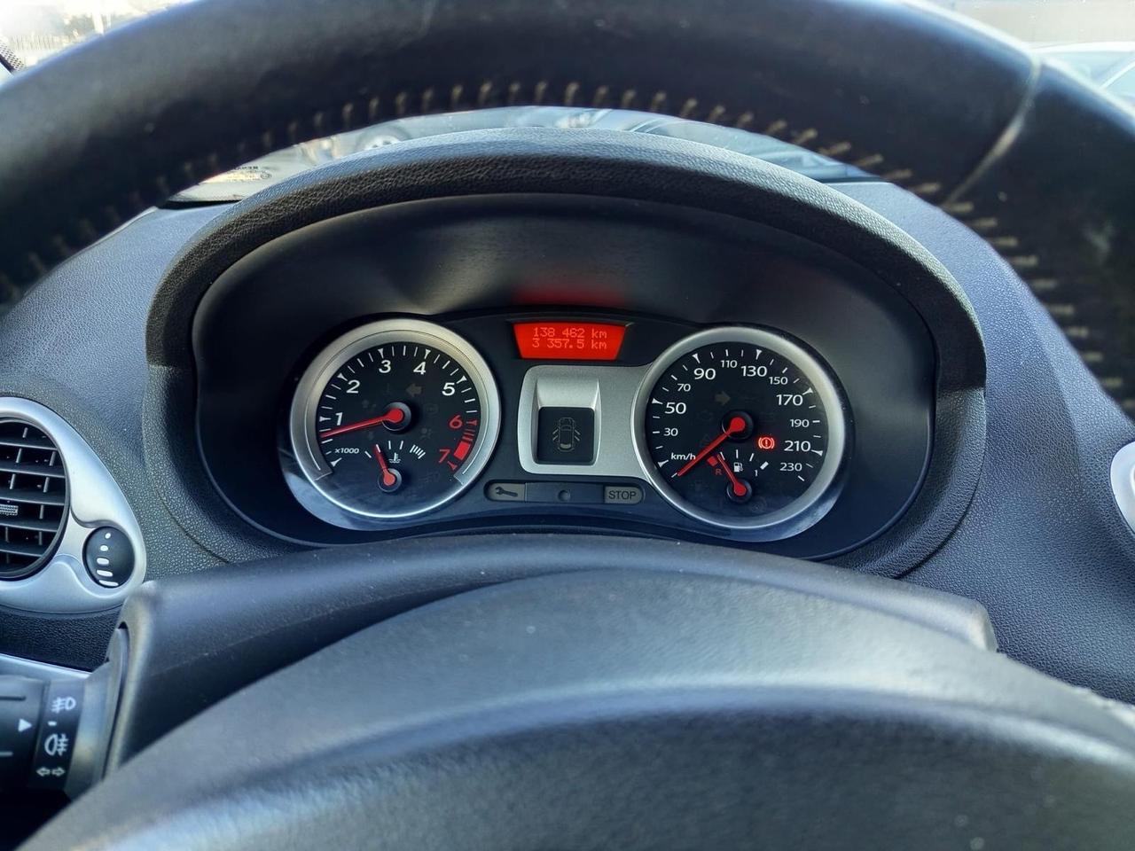 Renault Clio 1.2 16V 5 porte Dynamique