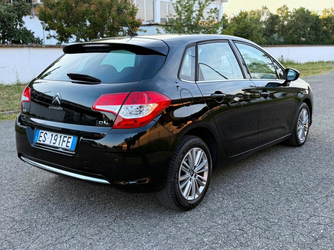 Citroen C4 1.6 e-HDi Berlina 115cv