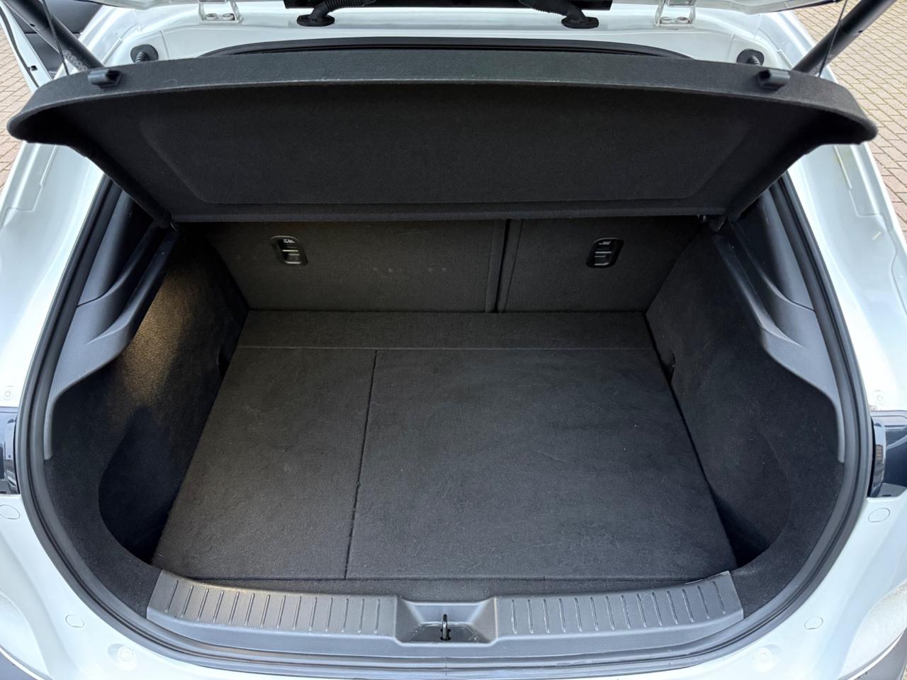 Mazda CX-30 2.0 e-Skyactiv X mild-hybrid Exceed 186cv