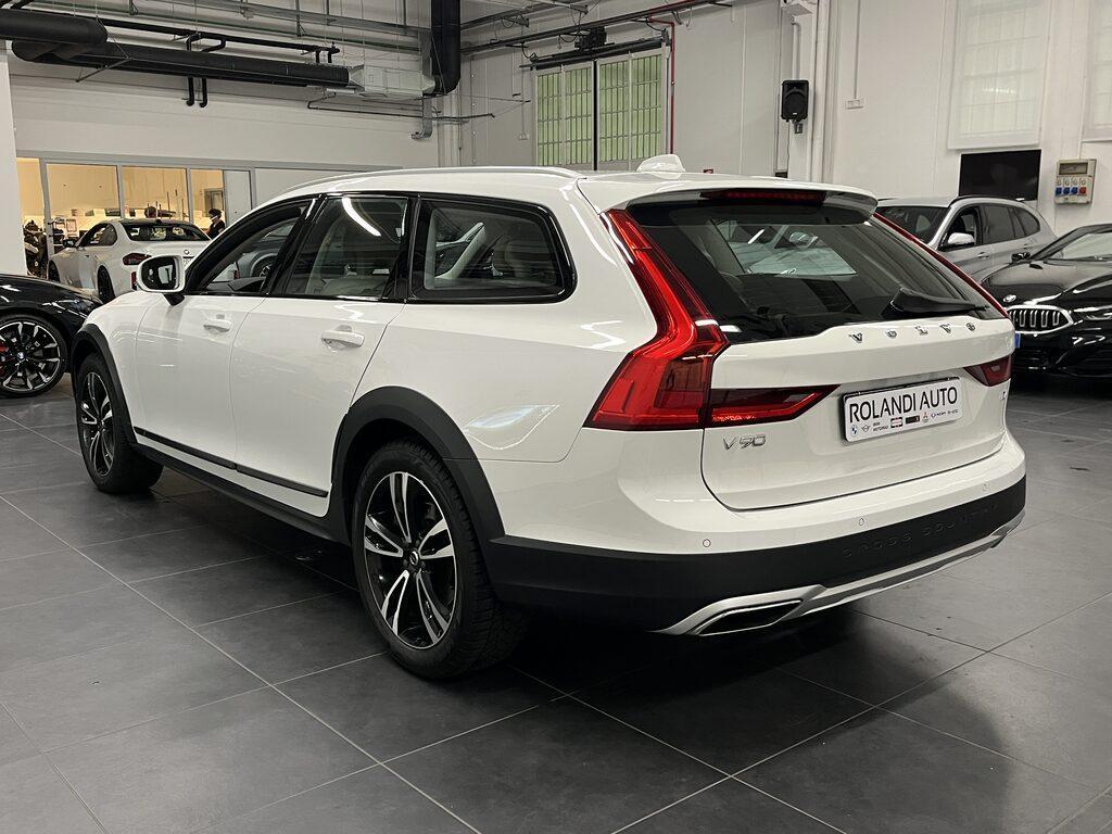 Volvo V90 Cross Country 2.0 D4 Pro AWD Geartronic