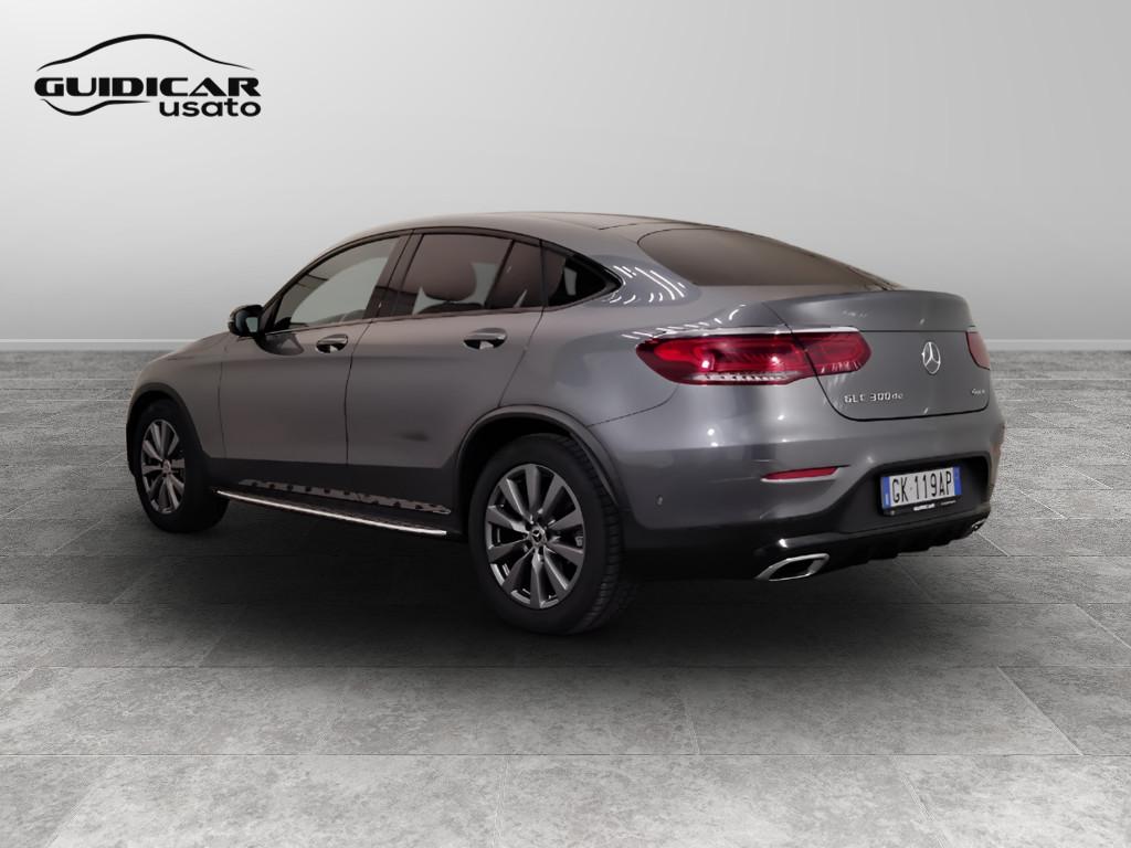 Mercedes-Benz GLC Coupe - C253 2019 - GLC Coupe 300 de phev (eq-power) Night Edition 4matic auto