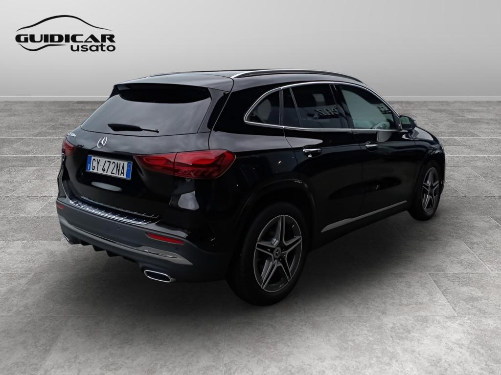 Mercedes-Benz GLA-H247 2023 - GLA 180 d AMG Line Advanced Plus auto