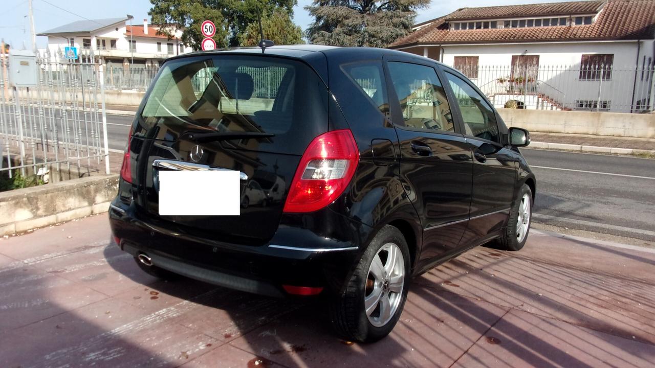 Mercedes-benz A 160 BlueEFFICIENCY Premium