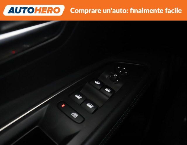 PEUGEOT 3008 Hybrid 225 e-EAT8 Allure Pack