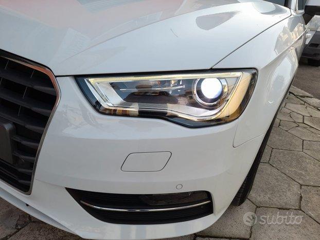 AUDI A3 SPB 1.6 TDI S-TRONIC NAVI/XENO