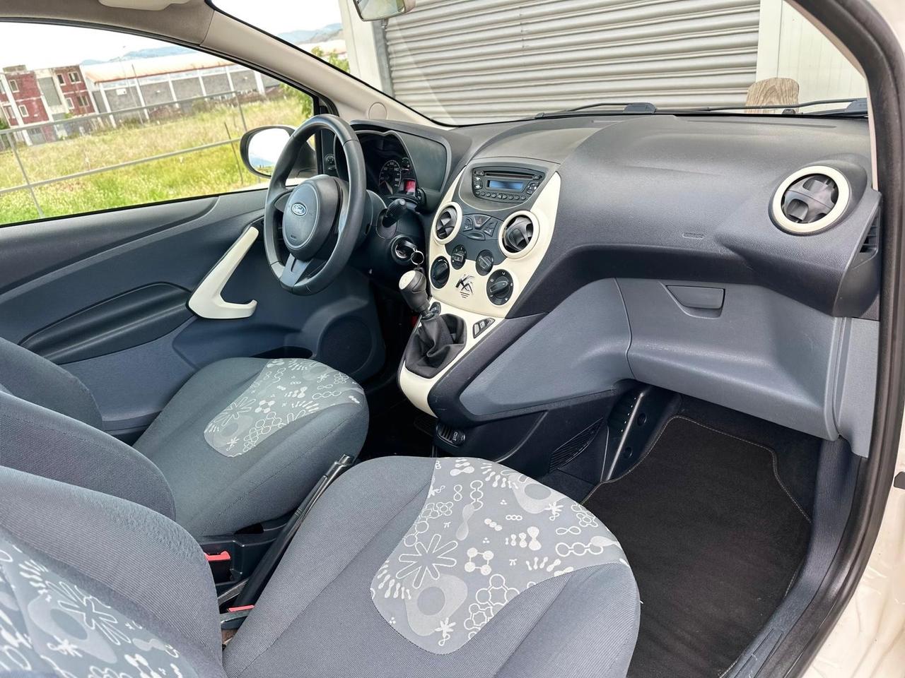 Ford Ka 1.3 TDCi 75CV Titanium