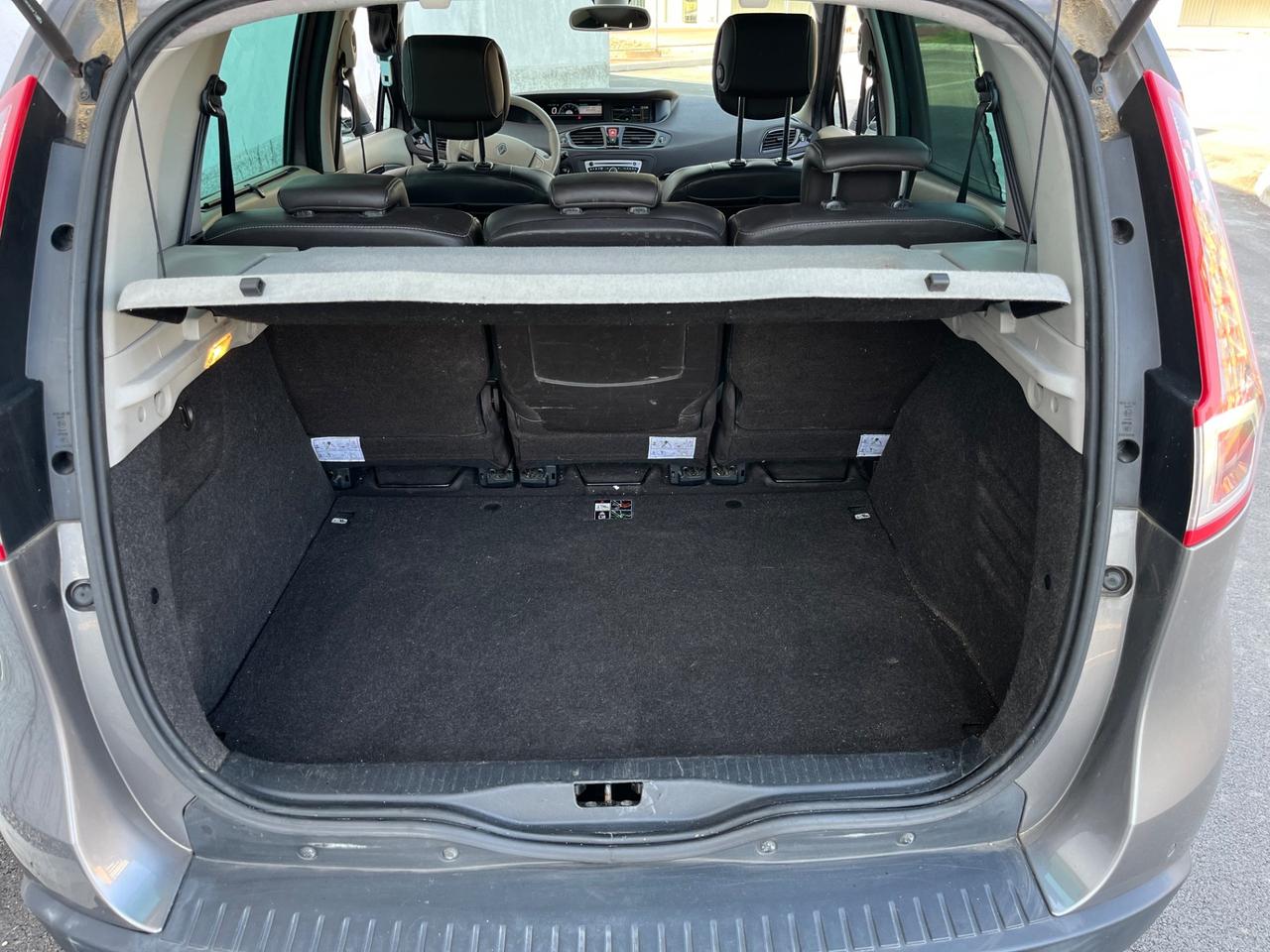 Renault Scenic Scénic X-Mod 1.9 dCi 130CV Luxe