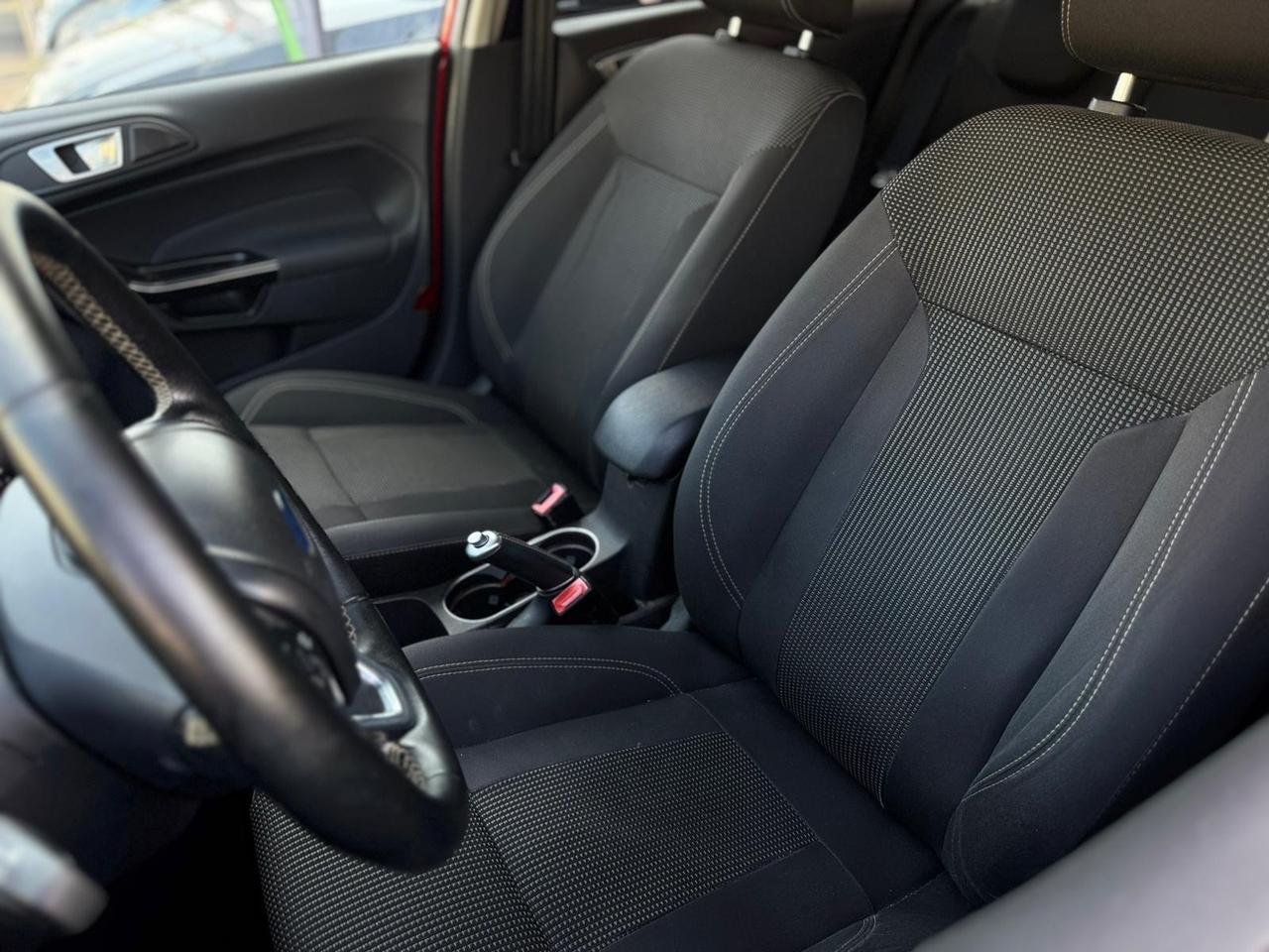 Ford Fiesta 1.5 TDCi 75CV 5 Porte Titanium