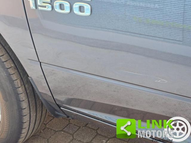 DODGE RAM 1500 5.7 HEMI V8 395 CV Automatic Gancio Traino