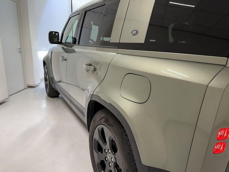 Land Rover Defender Defender 110 2.0 si4 phev SE awd 404cv auto