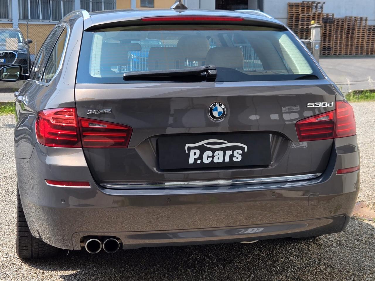 Bmw 530d xDrive 258CV Touring Luxury