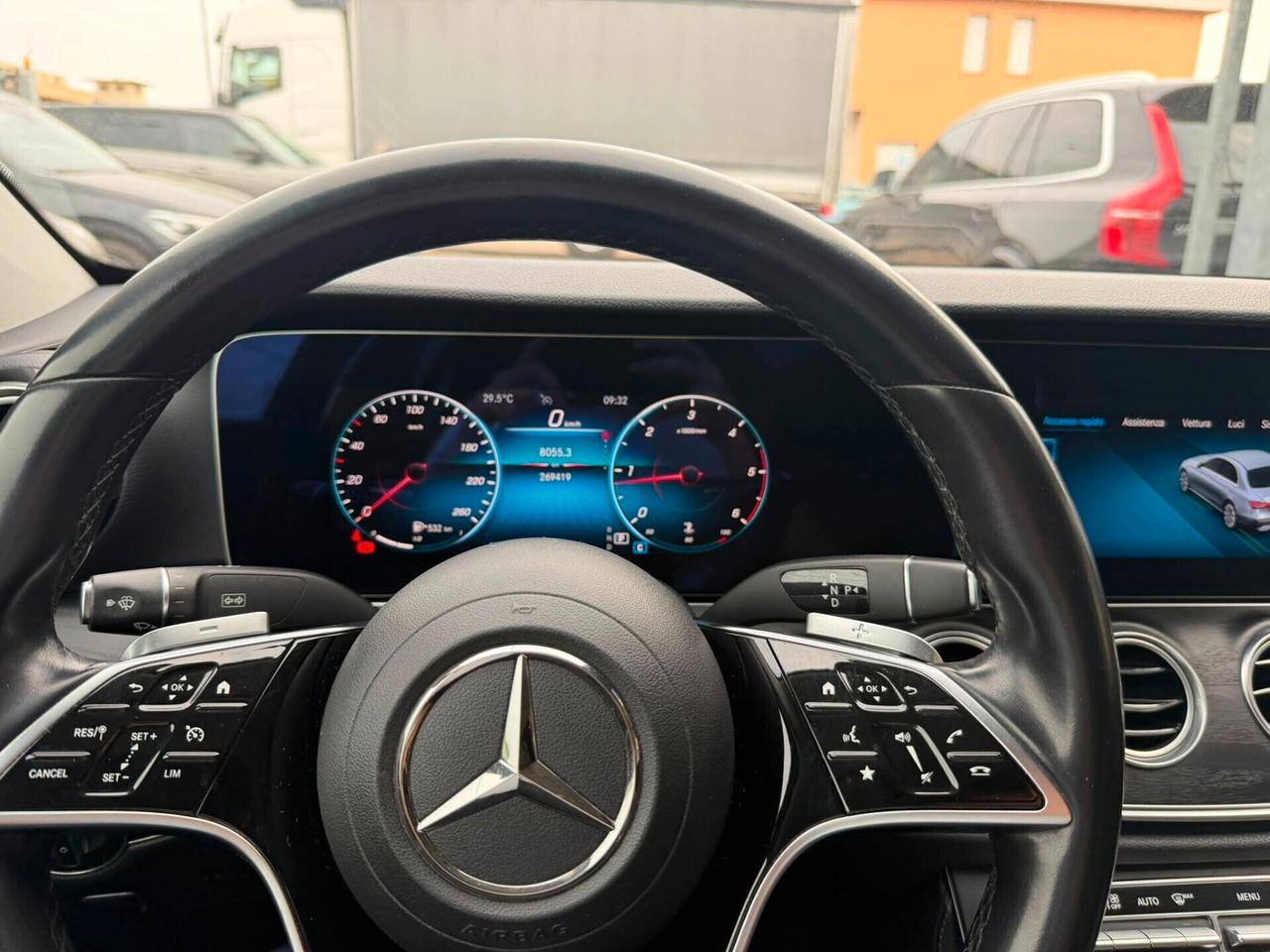 Mercedes-Benz E 200 Berlina d Business Sport