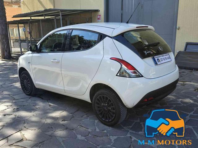 LANCIA Ypsilon 0.9 TwinAir 85 CV 5 porte Metano Ecochic Gold