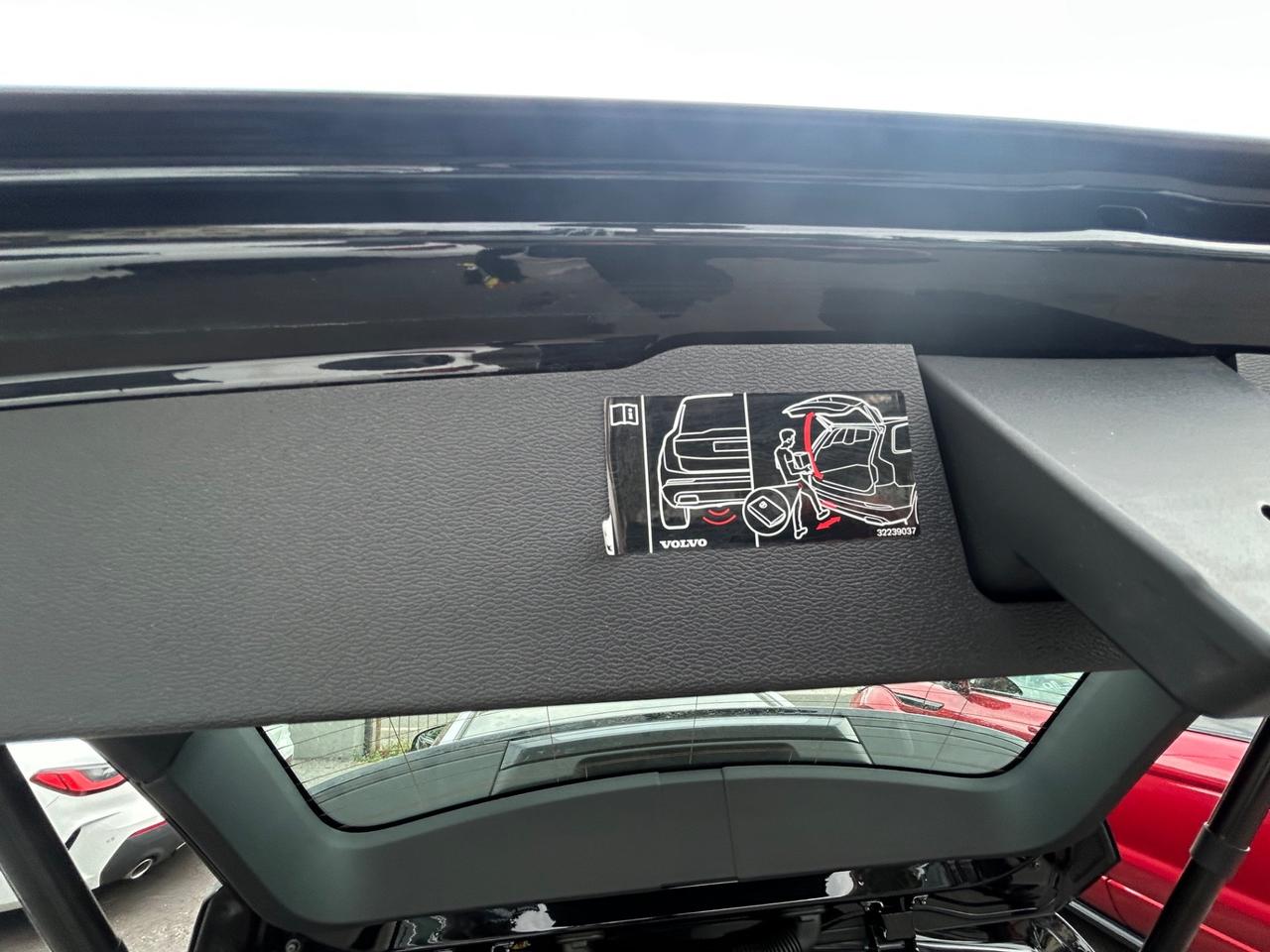 Volvo V60 T6 Recharge AWD Plug-in Hybrid Inscription