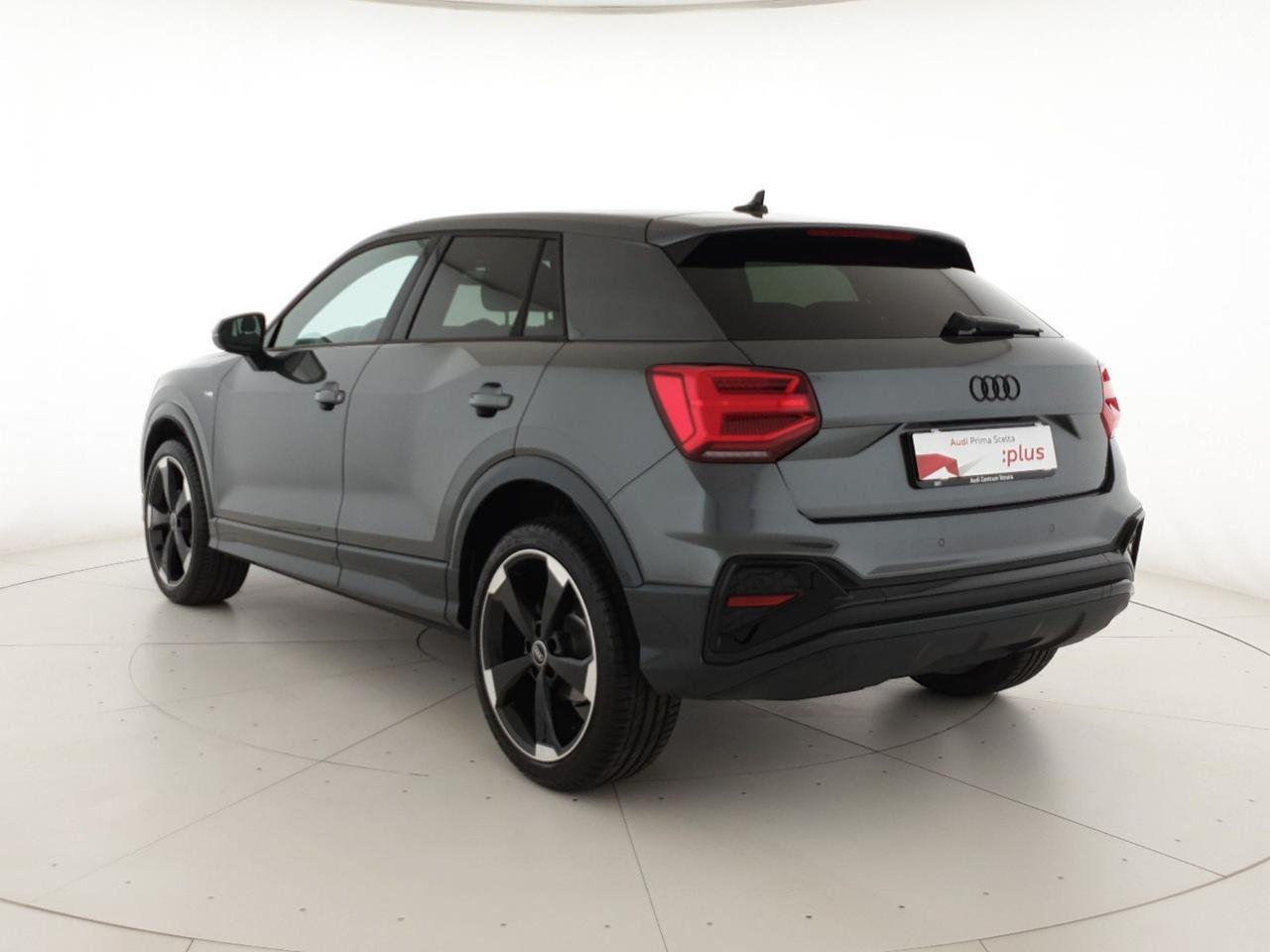 30TDI 116CV S tronic Identity Black