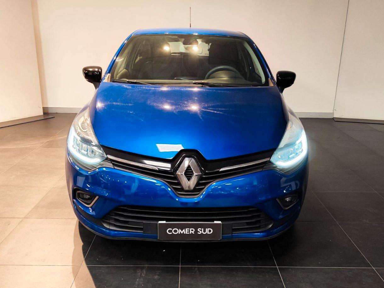 RENAULT Clio IV 2017 - Clio 1.5 dci Moschino Zen 75cv