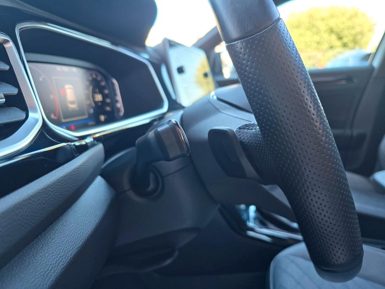 Volkswagen T-Roc 2.0 TDI SCR 150 CV DSG 4MOTION R-Line