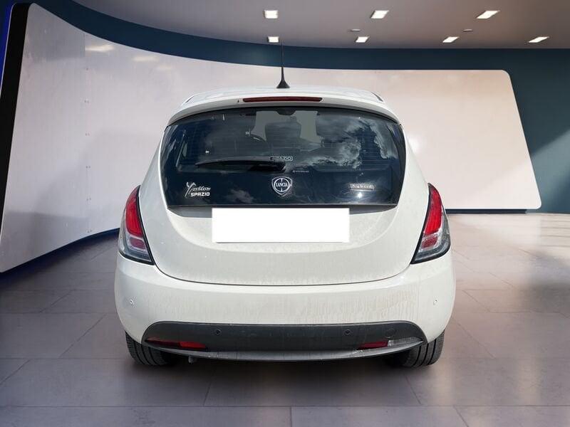 Lancia Ypsilon III 2021 1.0 hybrid Silver s&s 70cv